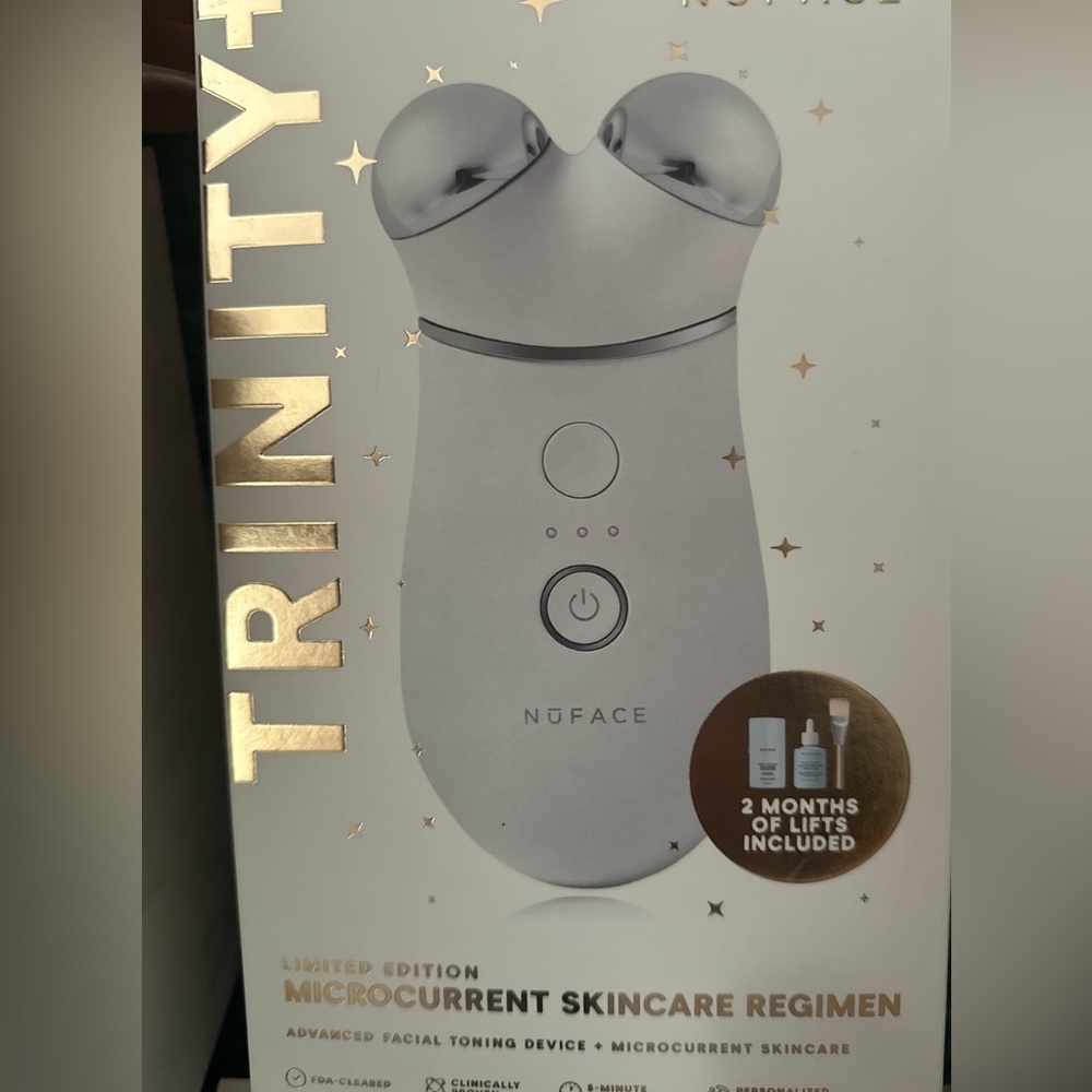 TRINITY+ Smart Advanced Facial Toning Routine - Picture 3 of 13